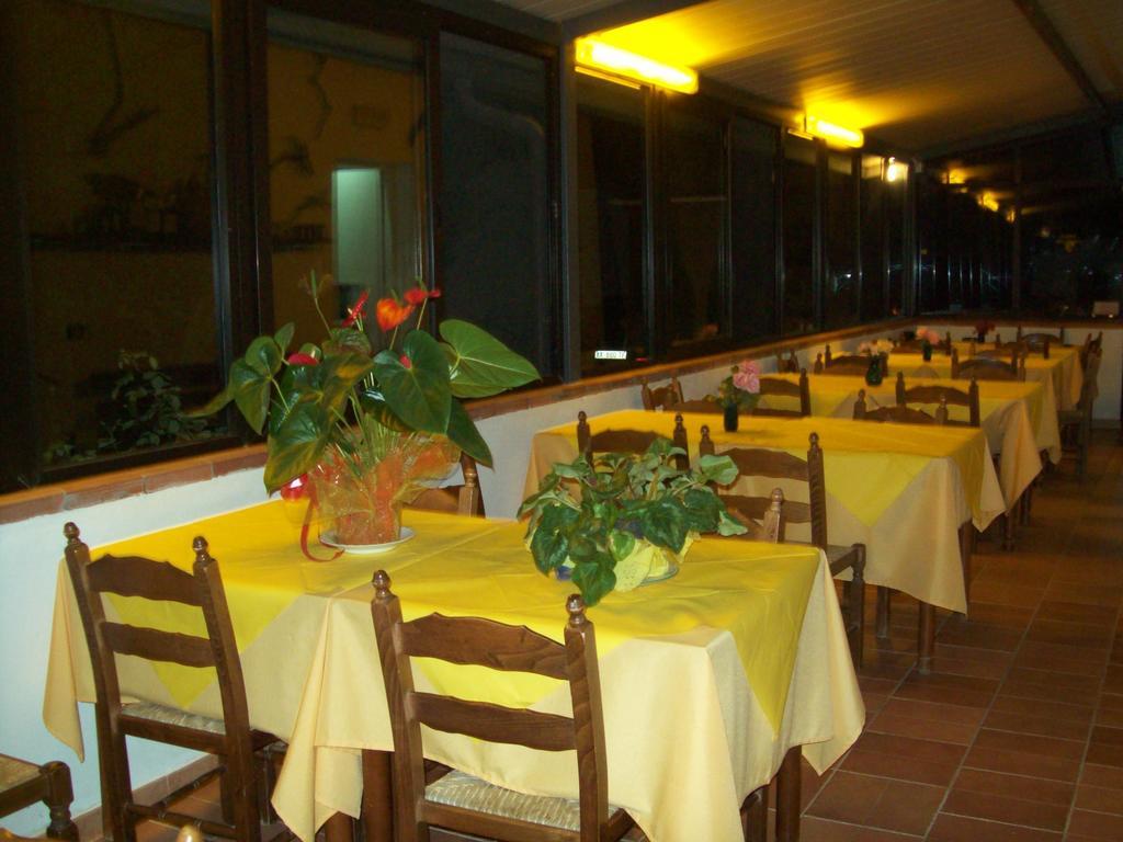 Agriturismo Il Maresciallo Villa Cariati Buitenkant foto